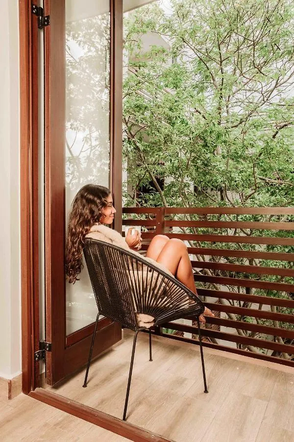 Treetop Cozumel Aparthotel